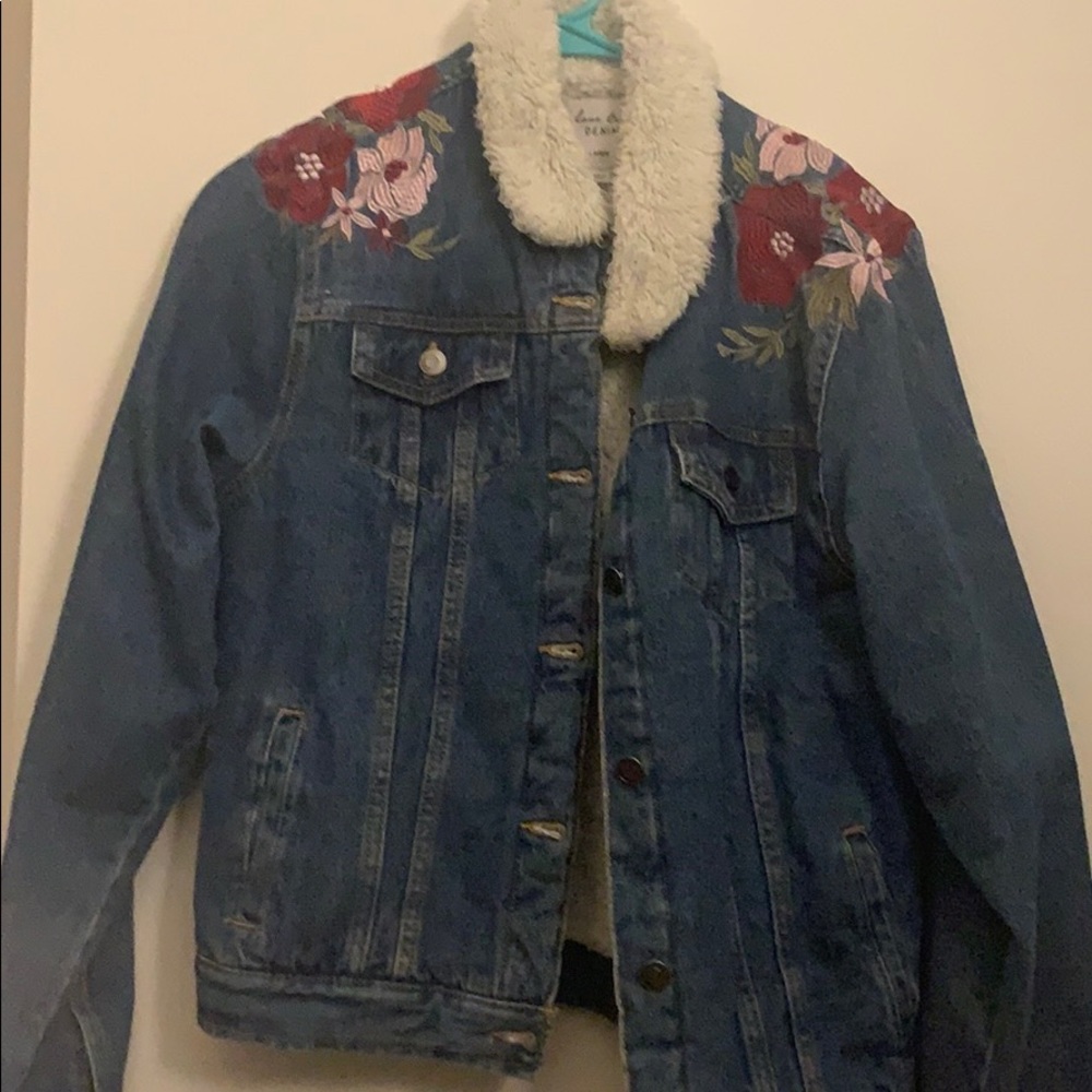 Embroidered denim jacket